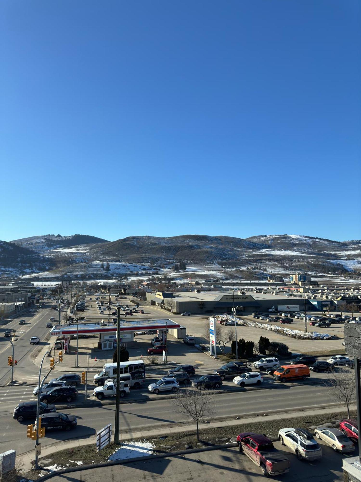 Divya Sutra Plaza And Conference Centre, Vernon, Bc Exterior foto
